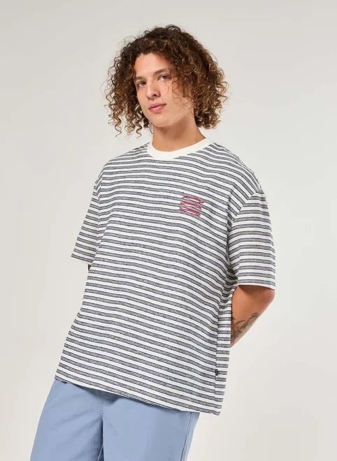 camiseta box listrada texturizada bordado camiseta box listrada texturizada bordado