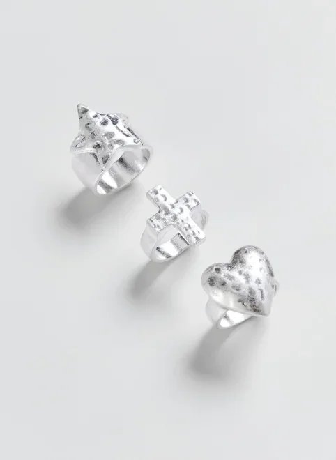 conjunto 3 anéis prateados coração cruz conjunto 3 anéis prateados coração cruz