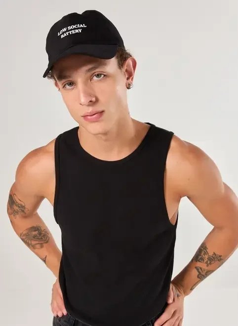 boné preto low battery boné preto low battery