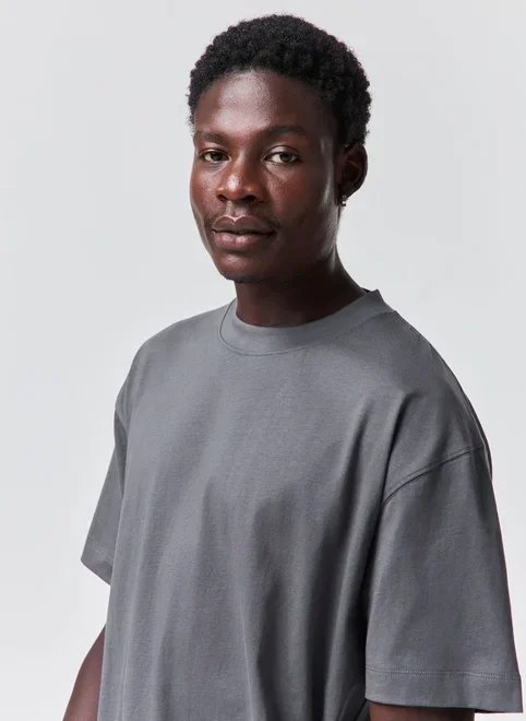 camiseta oversized básica camiseta oversized básica