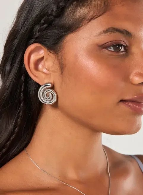 conjunto brinco e colar espiral conjunto brinco e colar espiral