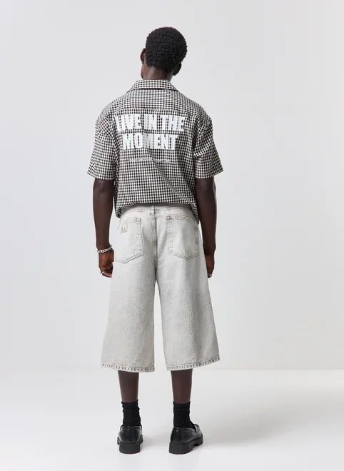 jorts jeans cinza super baggy jorts jeans cinza super baggy