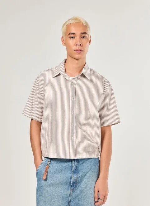 camisa box cropped listrada camisa box cropped listrada