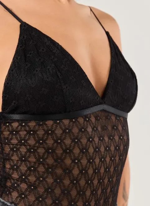 body preto de renda body preto de renda