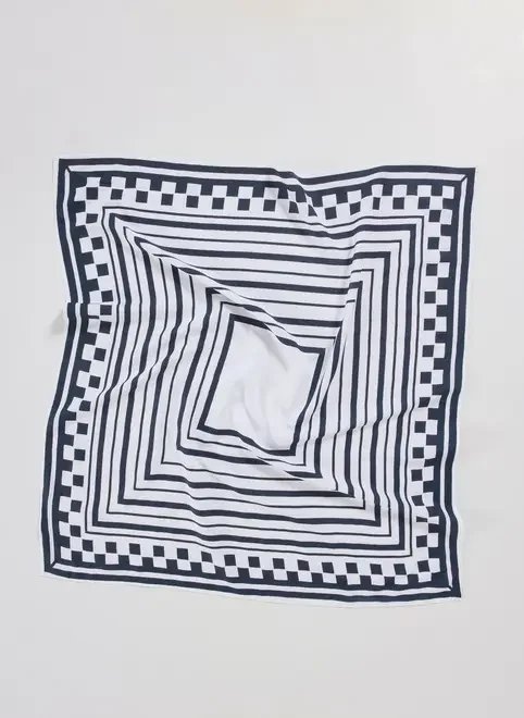 lenço quadriculado preto e branco lenço quadriculado preto e branco