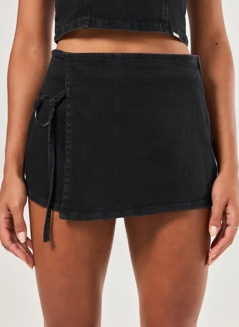 mini short saia transpassado argola mini short saia transpassado argola