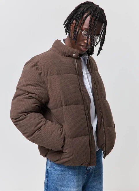 jaqueta puffer grid marrom jaqueta puffer grid marrom