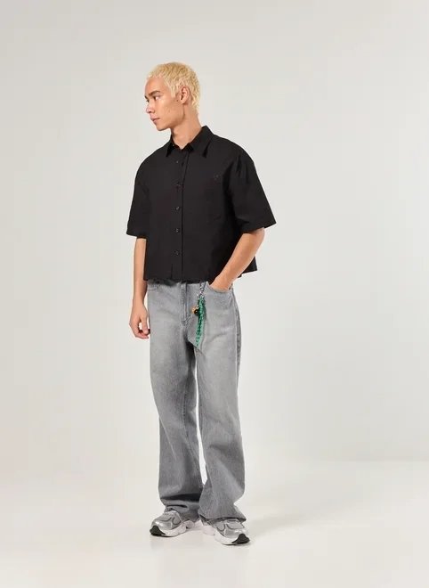 calça jeans flare cinza calça jeans flare cinza