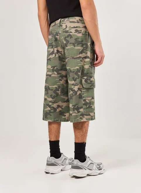 jorts sarja camuflada super baggy jorts sarja camuflada super baggy