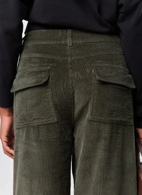 calça cargo wide leg cotelê calça cargo wide leg cotelê