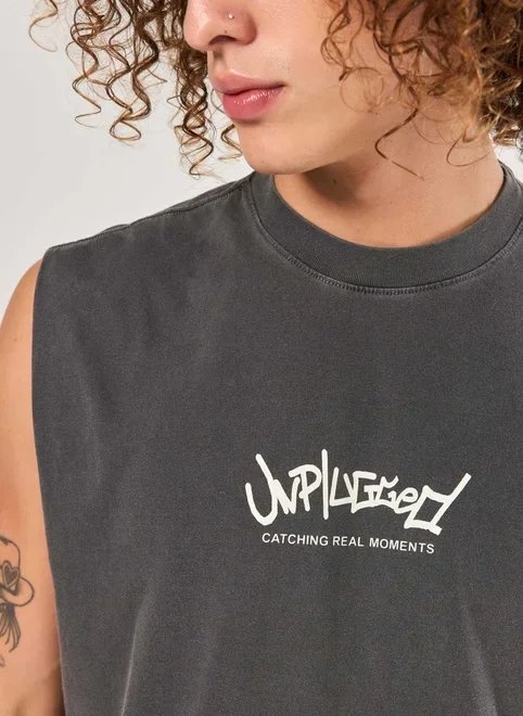 camiseta sleeveless box estonada unplugged camiseta sleeveless box estonada unplugged