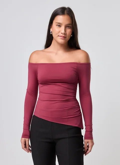 blusa manga longa poliamida barra assimétrica blusa manga longa poliamida barra assimétrica