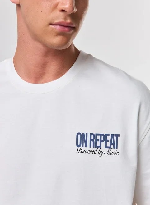 camiseta box malhão on repeat camiseta box malhão on repeat