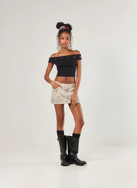 saia micro cintura baixa sarja estampada saia micro cintura baixa sarja estampada