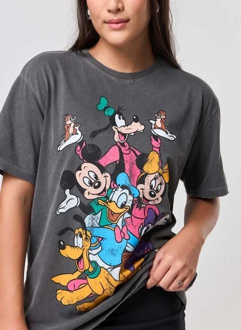 camiseta oversized lavada turma mickey camiseta oversized lavada turma mickey