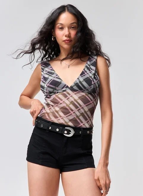 blusa tule xadrez decote v blusa tule xadrez decote v