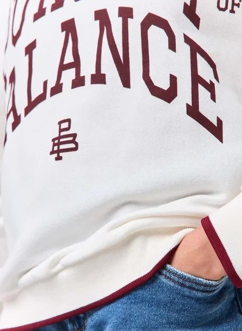 moletom branco decote canoa estampa college moletom branco decote canoa estampa college