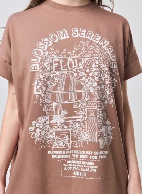 camiseta oversized marrom floricultura camiseta oversized marrom floricultura