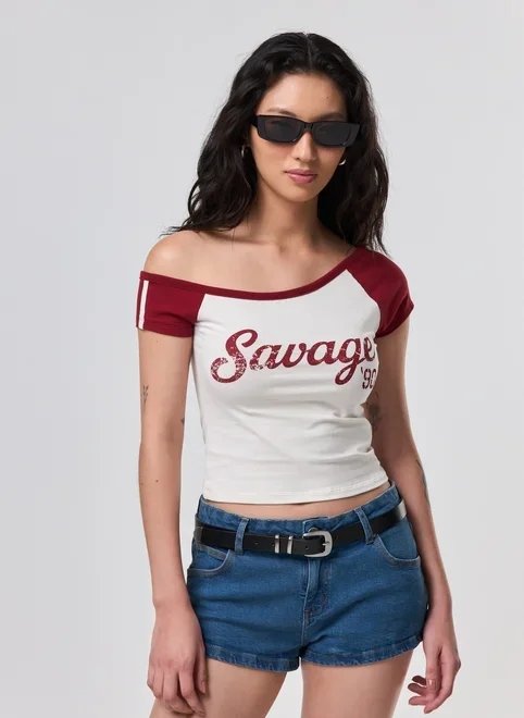 mini tee decote canoa raglan savage mini tee decote canoa raglan savage