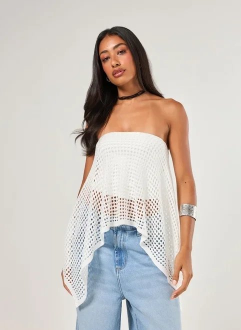 sobreposição em crochê off-white sobreposição em crochê off-white