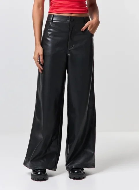 calça oversized poliuretano calça oversized poliuretano
