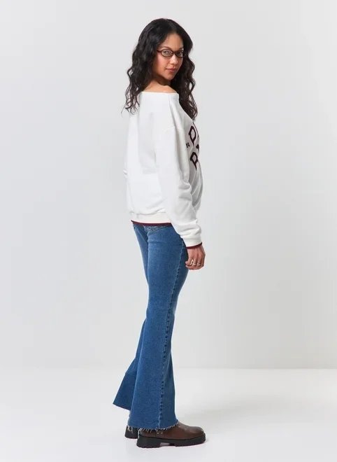 calça jeans flare cintura baixa calça jeans flare cintura baixa