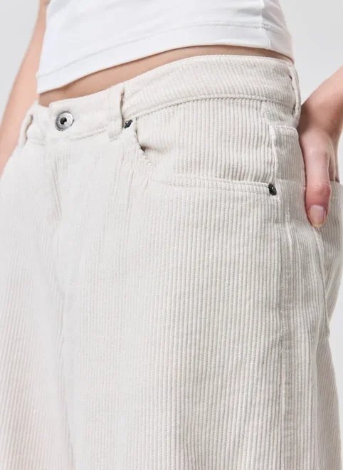 calça wide leg cintura baixa cotelê calça wide leg cintura baixa cotelê