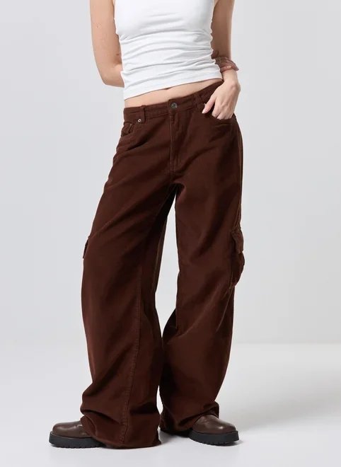 calça wide leg cargo cotelê calça wide leg cargo cotelê