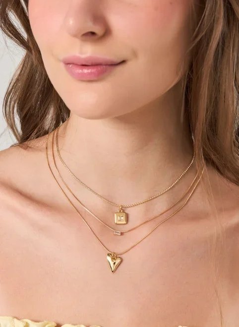 conjunto 3 colares dourados brilho conjunto 3 colares dourados brilho