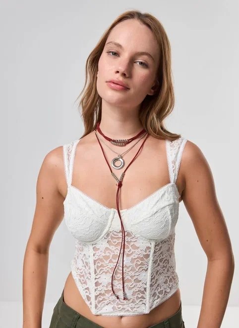 conjunto 2 colares suede bordô e prateado conjunto 2 colares suede bordô e prateado