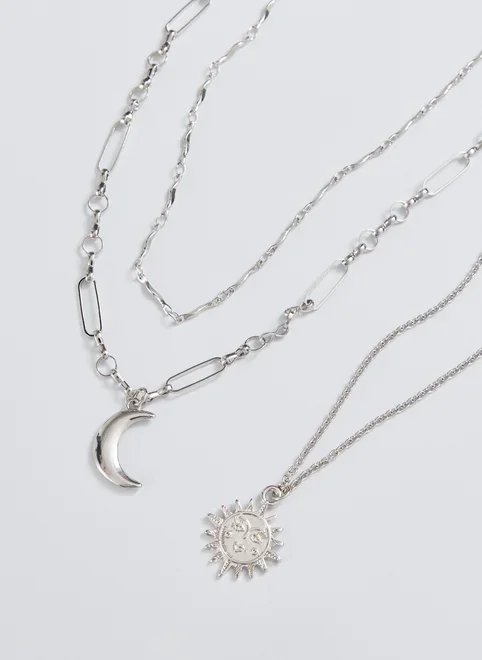 conjunto 3 colares prateados sol lua conjunto 3 colares prateados sol lua