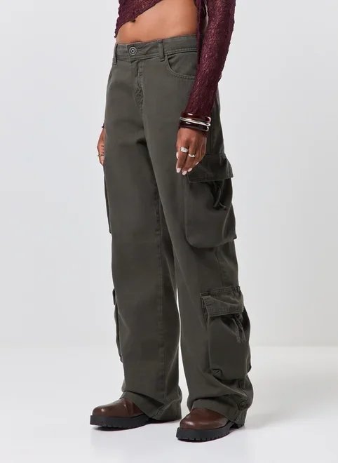 calça sarja cargo cintura baixa calça sarja cargo cintura baixa
