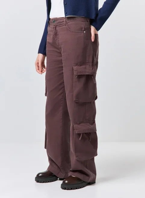 calça sarja cargo cintura baixa calça sarja cargo cintura baixa