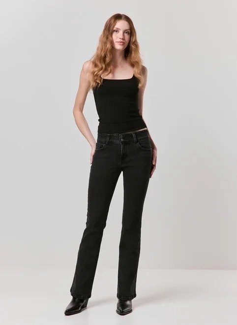 calça jeans bootcut cintura baixa calça jeans bootcut cintura baixa