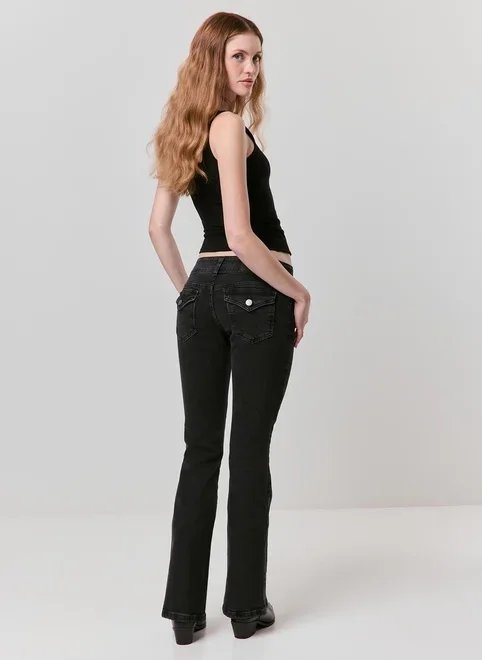 calça jeans bootcut cintura baixa calça jeans bootcut cintura baixa