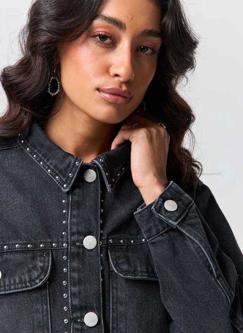 jaqueta jeans preta tachinhas jaqueta jeans preta tachinhas