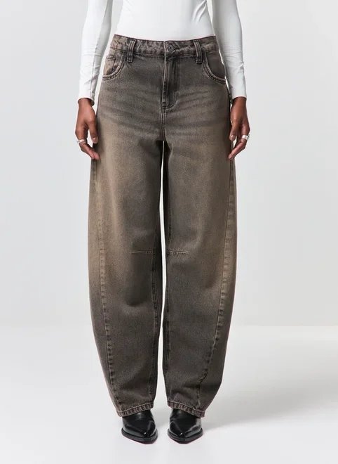 calça barrel jeans dirty cintura baixa calça barrel jeans dirty cintura baixa