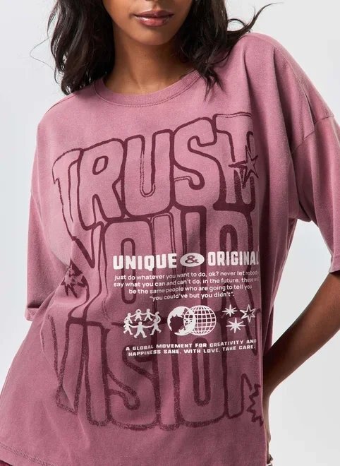 camiseta degradê trust your vision camiseta degradê trust your vision