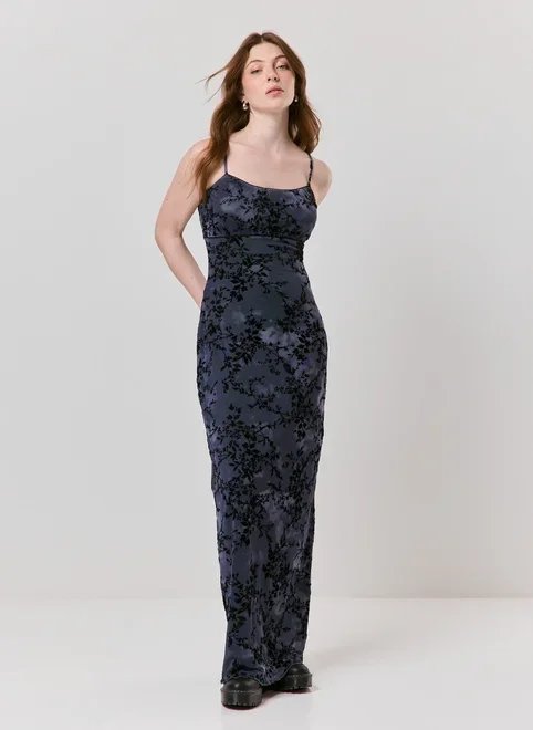 vestido estampa floral aveludada vestido estampa floral aveludada