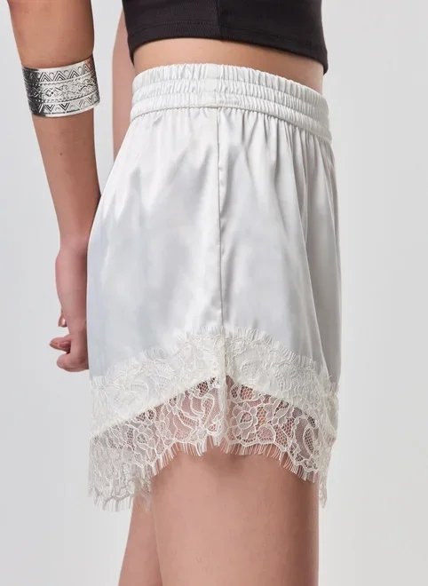 short de cetim com rendinha short de cetim com rendinha