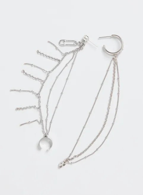 brinco com piercing fake prateado brinco com piercing fake prateado