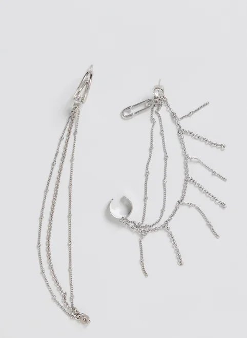 brinco com piercing fake prateado brinco com piercing fake prateado