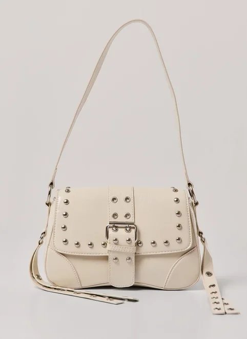 bolsa saddle com tachas e fivela bolsa saddle com tachas e fivela