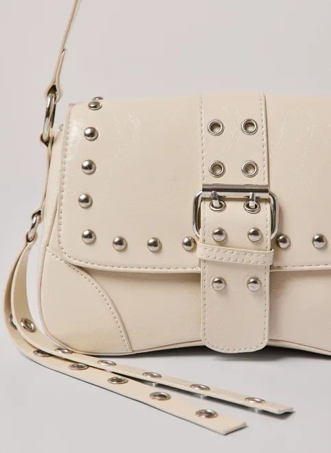 bolsa saddle com tachas e fivela bolsa saddle com tachas e fivela