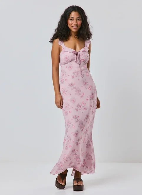 vestido floral romântico vestido floral romântico