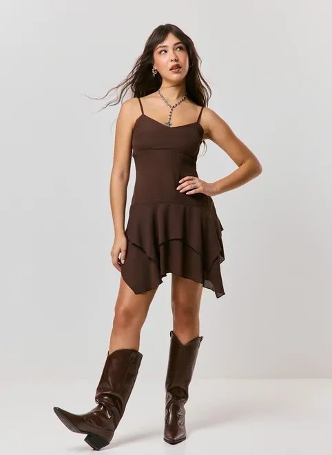 vestido mini com alça e saia assimétrica vestido mini com alça e saia assimétrica