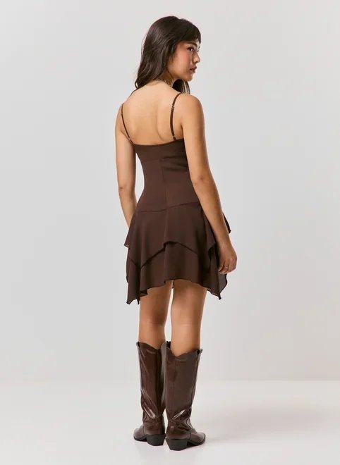 vestido mini com alça e saia assimétrica vestido mini com alça e saia assimétrica