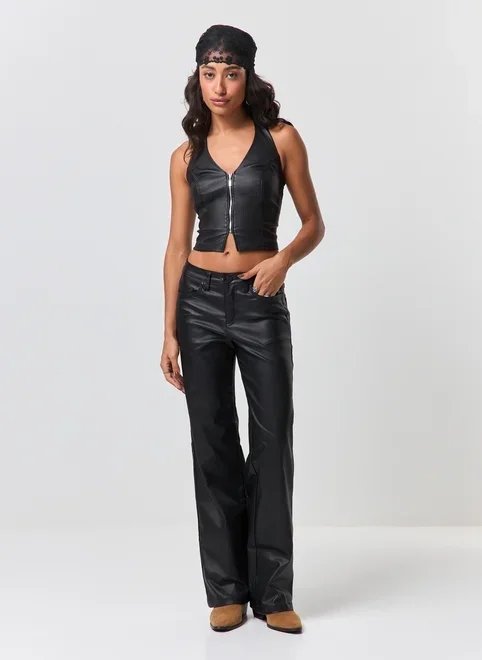 calça wide leg com aspecto de couro calça wide leg com aspecto de couro
