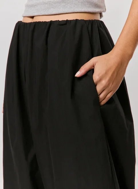 calça barrel com elástico na cintura calça barrel com elástico na cintura