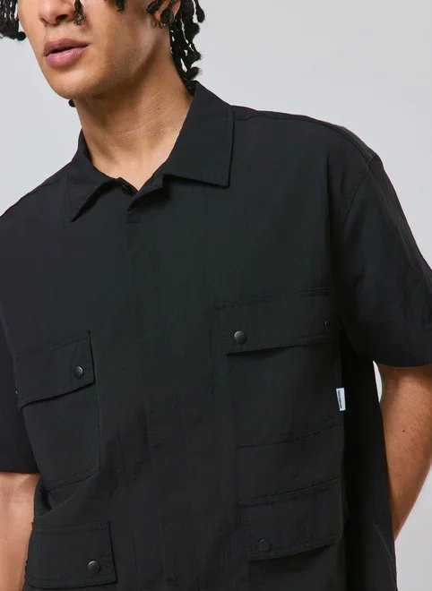 camisa comfort utilitária em nylon camisa comfort utilitária em nylon